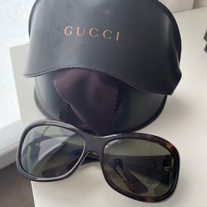 Authentic Gucci Sunglasses Tortoise